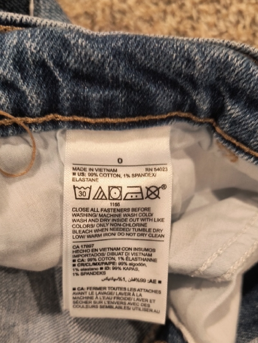 Old Navy Distressed Rolled-Hem Jean Shorts - Blue - Picture 4 of 4